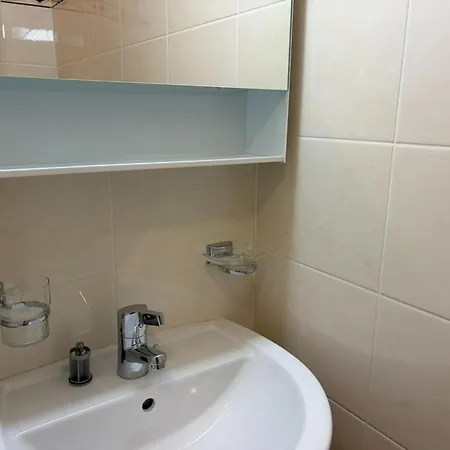 Apartamento 2 Bedroom In The Center Of *