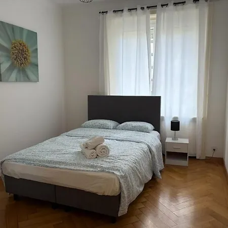 2 Bedroom In The Center Of Apartamento *